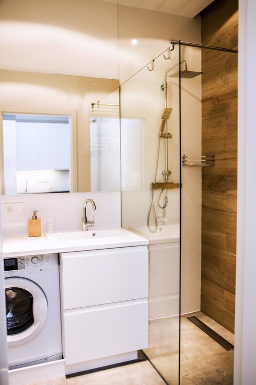 Apartamenty Grazyna Slodowiec Warszawa Exteriör bild