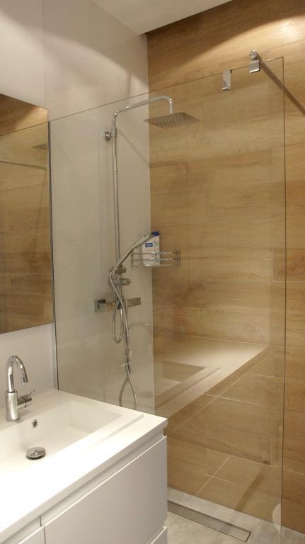 Apartamenty Grazyna Slodowiec Warszawa Exteriör bild